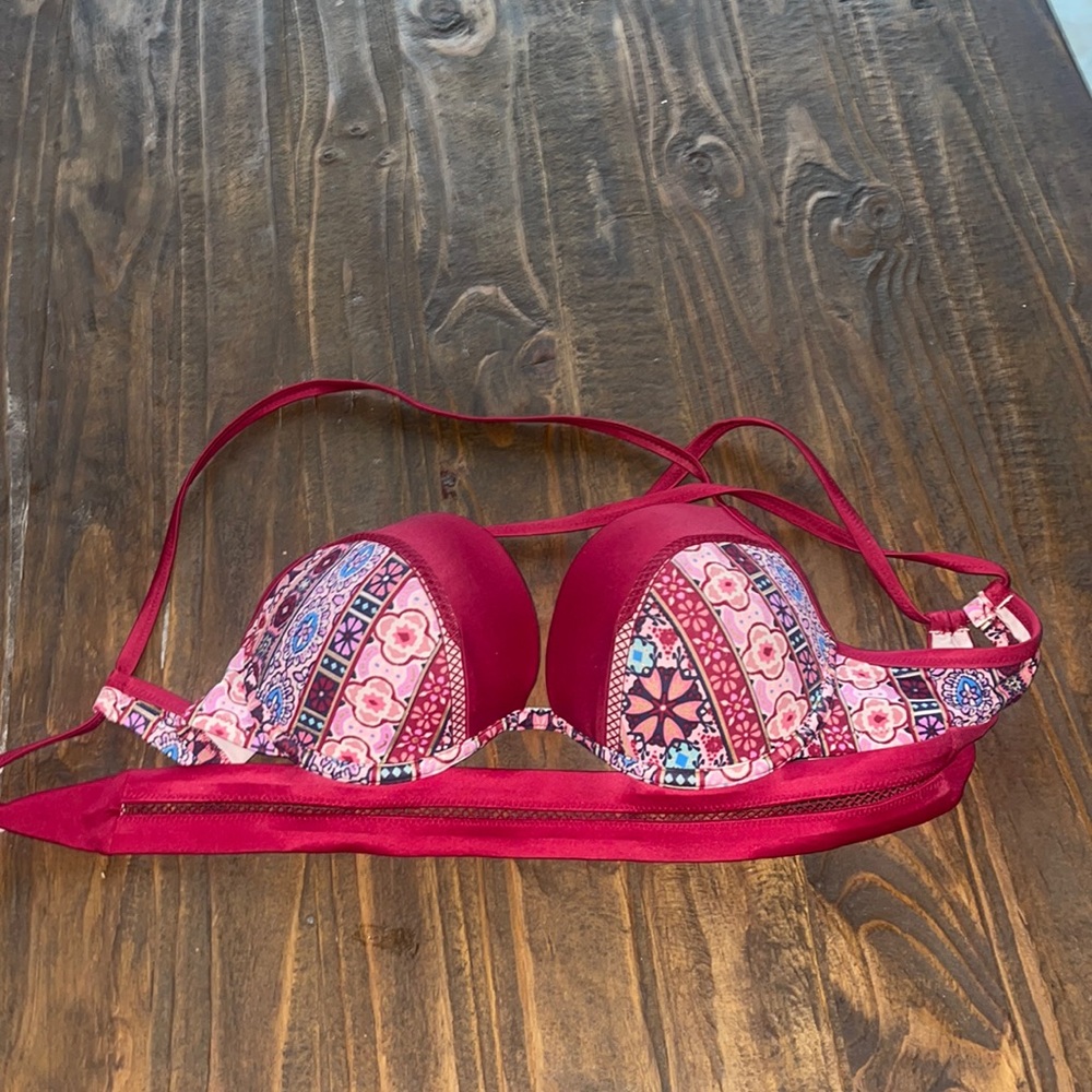 Bathing suit top